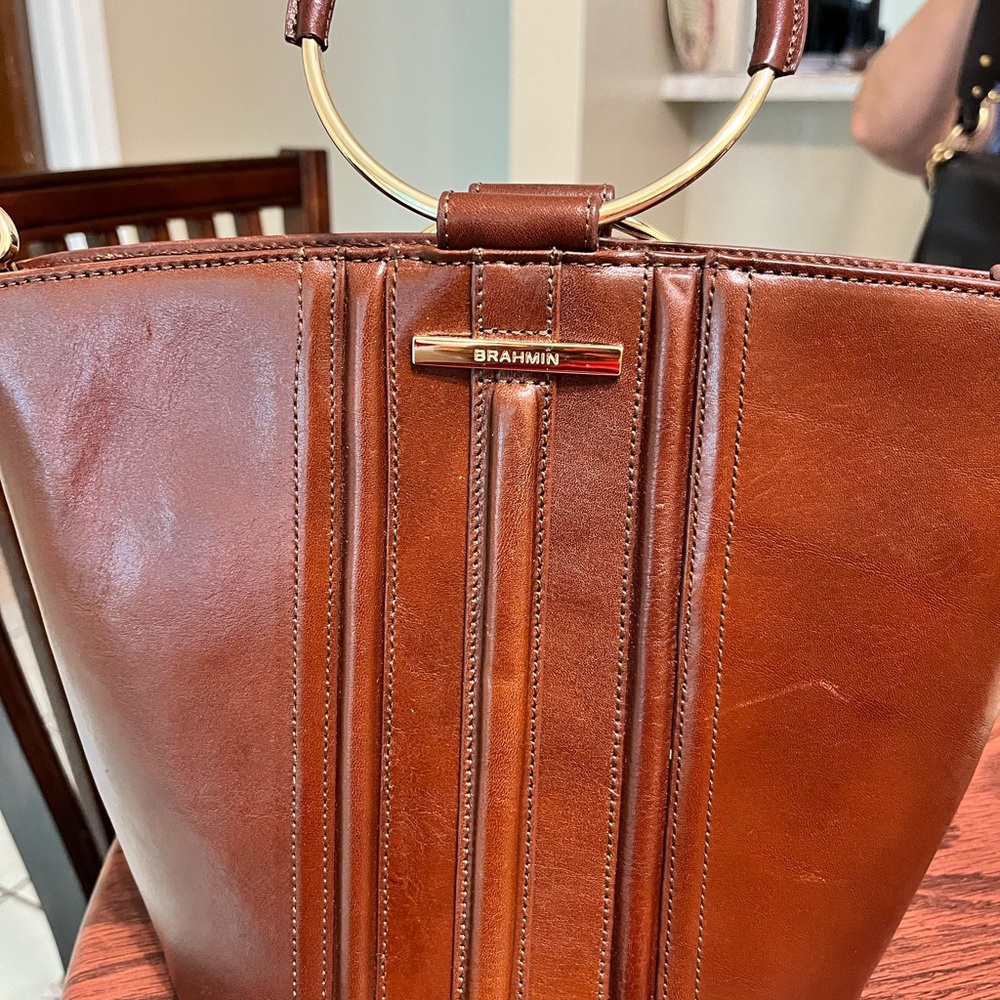 Woman’s shoulder purse